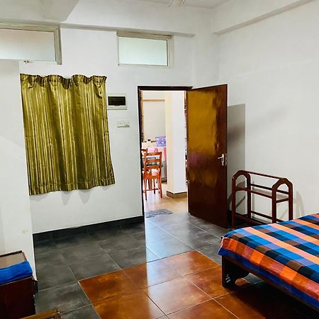 Hotel 100 Dehiwala-Mount Lavinia Luaran gambar