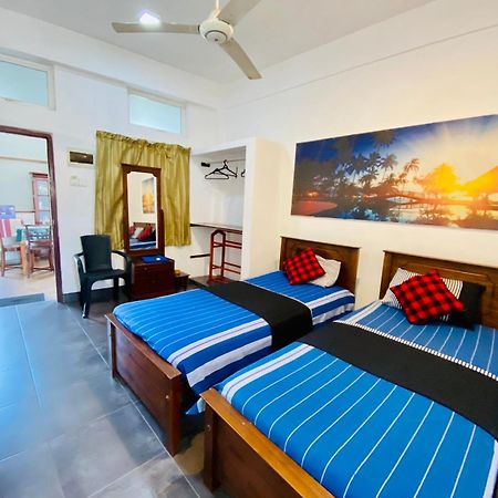 Hotel 100 Dehiwala-Mount Lavinia Luaran gambar